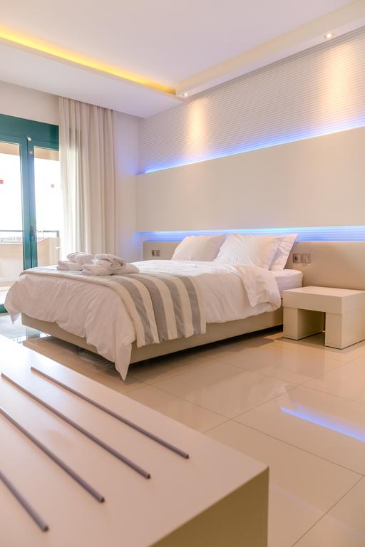 Green Sea Apartments