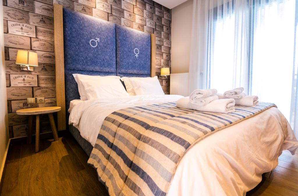 Green Sea Apartments